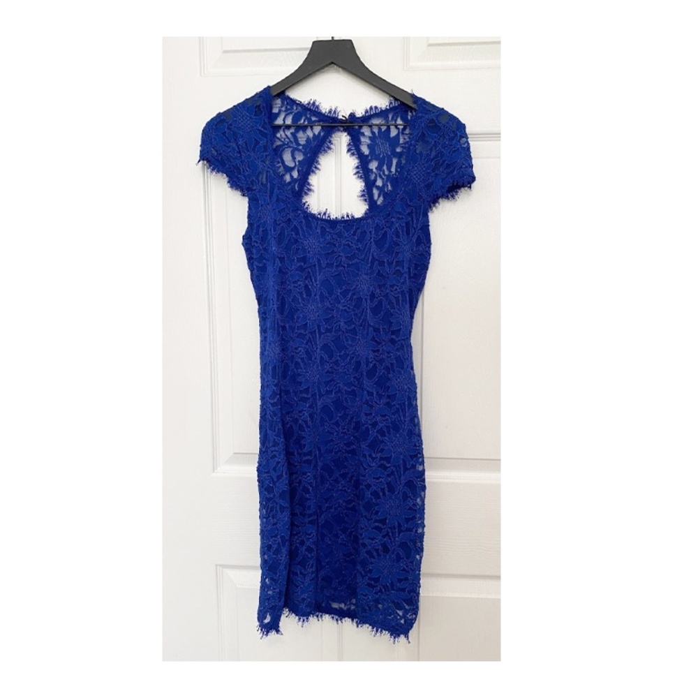 Blue stretch lace cocktail dress